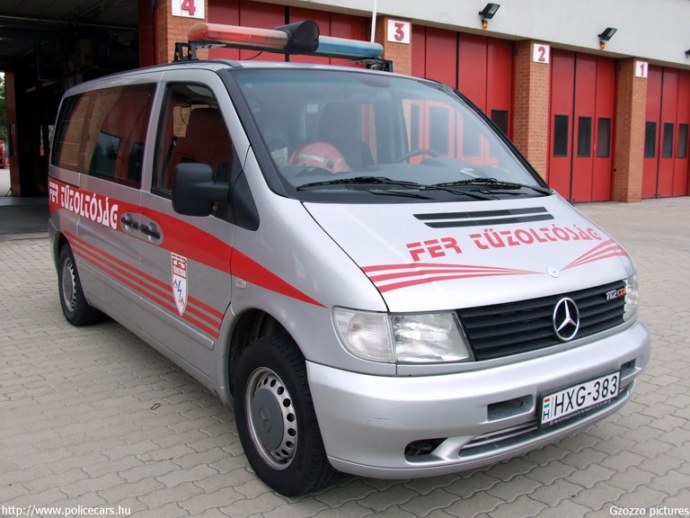Mercedes Vito, [url=http://www.fer.hu/]FER Tûzoltóság[/url], Százhalombatta, fotó: Gzozzo pictures
Keywords: tûzoltóautó tûzoltó létesítményi tûzoltóság HXG-383 