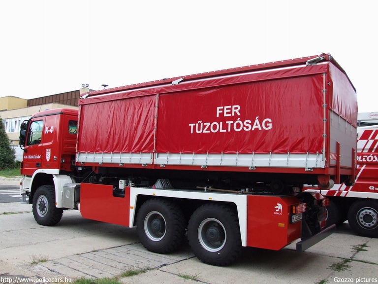 Mercedes Actros 3341, [url=http://www.fer.hu/]FER Tûzoltóság[/url], Százhalombatta, fotó: Gzozzo pictures
Keywords: tûzoltóautó tûzoltó létesítményi tûzoltóság KXG-586