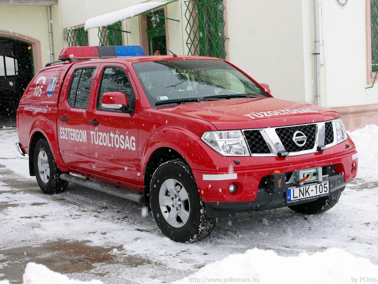 Nissan Navara, Esztergomi Hivatásos Önkormányzati Tûzoltóság, fotó: PChris
Keywords: tûzoltó tûzoltóautó tûzoltóság Magyarország magyar HÖT LNK-105 fire firetruck Hungary hungarian