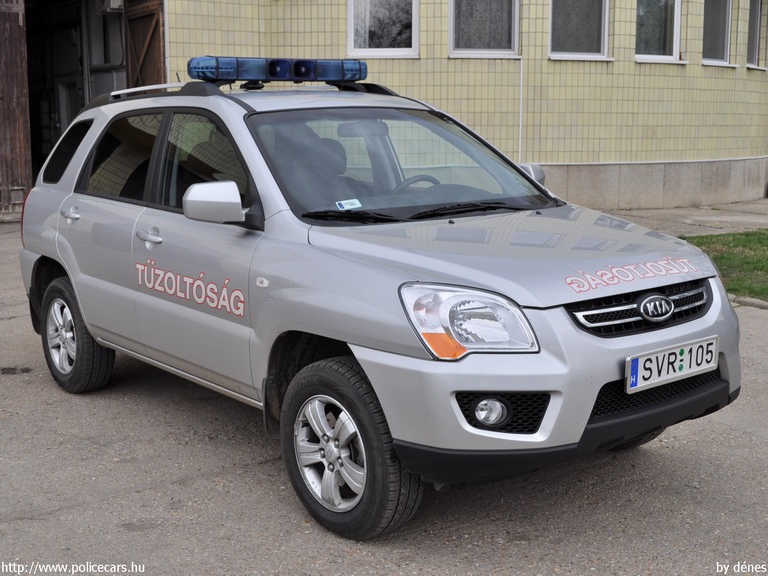 KIA Sportage, Hivatásos Önkormányzati Tûzoltóság Sárvár, fotó: dénes
Keywords: tûzoltóautó tûzoltó HÖT tûzoltóság magyar Magyarország SVR-105 fire firetruck Hungary hungarian