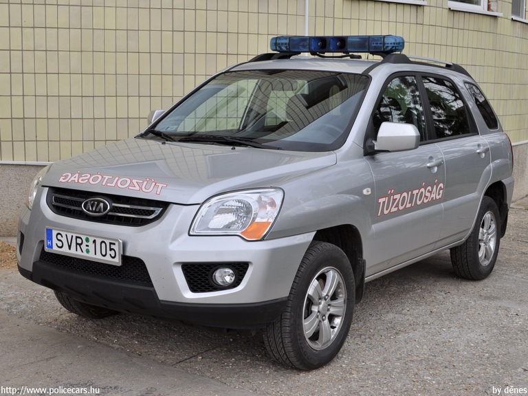 KIA Sportage, Hivatásos Önkormányzati Tûzoltóság Sárvár, fotó: dénes
Keywords: tûzoltóautó tûzoltó HÖT tûzoltóság magyar Magyarország SVR-105 fire firetruck Hungary hungarian