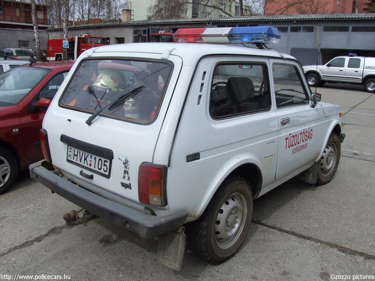 Lada Niva, Szõkedencsi Önkéntes Tûzoltó Egyesület, fotó: Gzozzo pictures
Keywords: tûzoltó tûzoltóautó tûzoltóság Magyarország magyar ÖTE HVK-105 hungarian Hungary fire firetruck