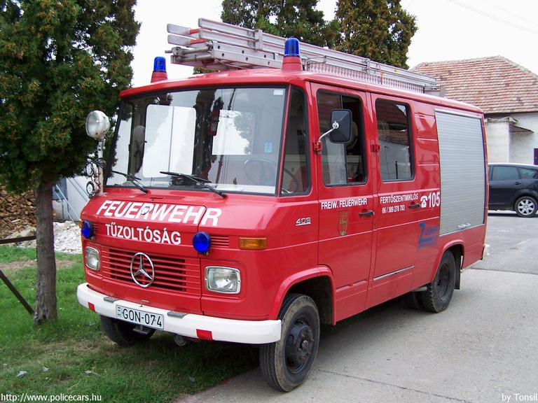 Mercedes-Benz 409, Fertõszentmiklósi Önkéntes Tûzoltó Egyesület, fotó: Tonsil
Keywords: tûzoltóautó tûzoltó ÖTE tûzoltóság magyar Magyarország GON-074 hungarian Hungary fire firetruck