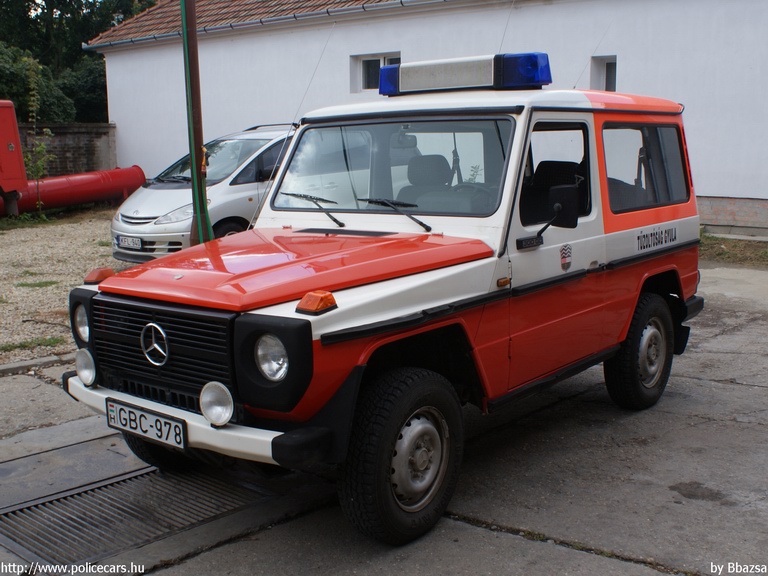 Mercedes-Benz G, Hivatásos Önkormányzati Tûzoltóság Gyula, fotó: Bbazsa
Keywords: tûzoltóautó tûzoltó HÖT tûzoltóság magyar Magyarország GBC-978 fire firetruck Hungary hungarian