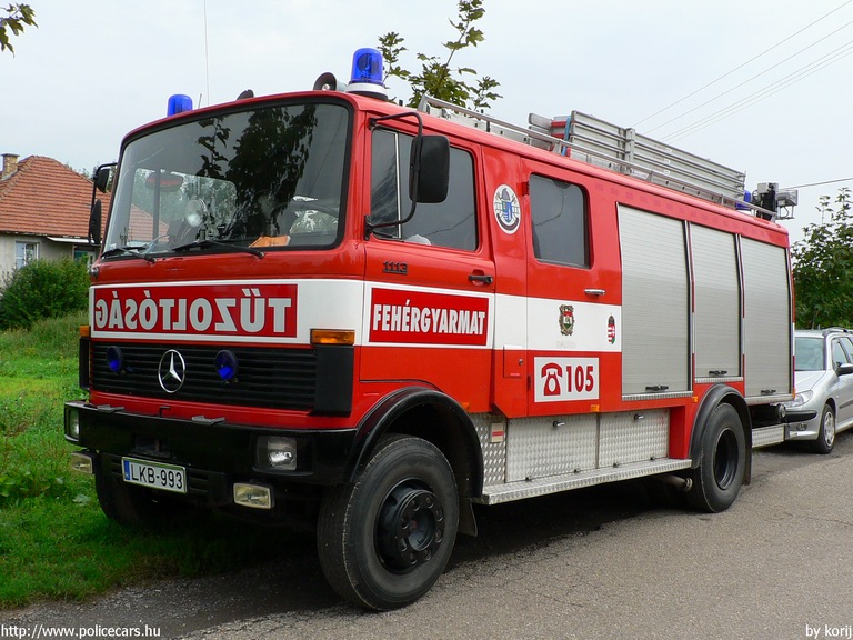 Mercedes-Benz 1113, Önkéntes Tûzoltóság Fehérgyarmat, fotó: korij
Keywords: tûzoltóautó tûzoltó ÖT tûzoltóság magyar Magyarország LKB-993 fire firetruck Hungary hungarian