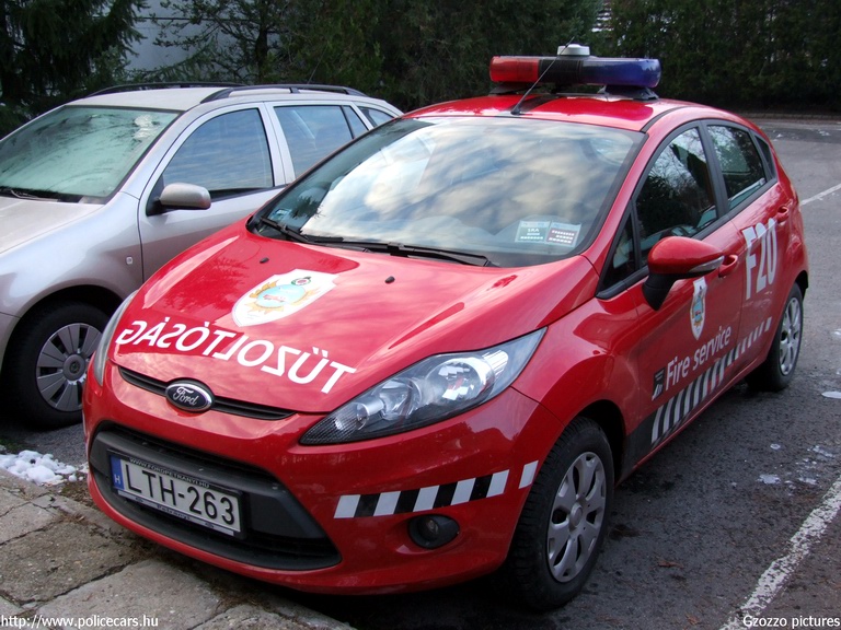 Ford Fiesta, Budapest Airport (Ferihegy) Repülõtéri Katasztrófavédelmi Igazgatóság, fotó: Gzozzo pictures
Keywords: létesítményi tûzoltó tûzoltóautó tûzoltóság Magyarország magyar katasztrófavédelem LTH-263