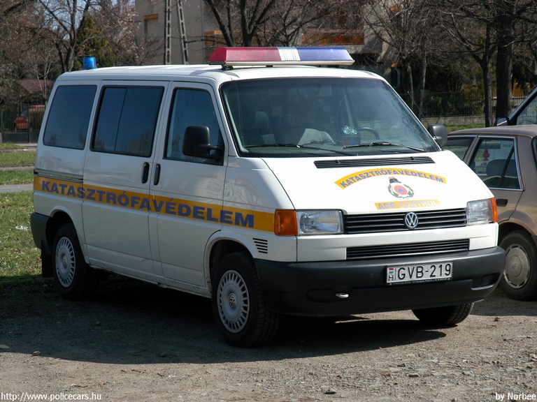 Volkswagen Transporter T4, ? Megyei Katasztrófavédelmi Igazgatóság, fotó: Norbee
Keywords: tûzoltó tûzoltóautó tûzoltóság Magyarország magyar katasztrófavédelem GVB-219