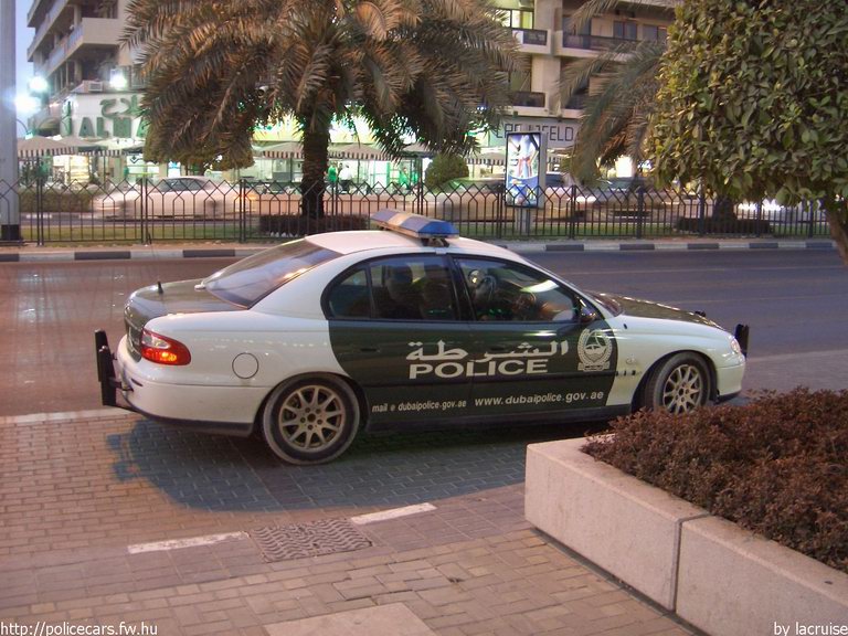 fotó: Lacruise
Keywords: Egyesült Arab Emirátusok rendőrautó rendőrség rendőr Dubai