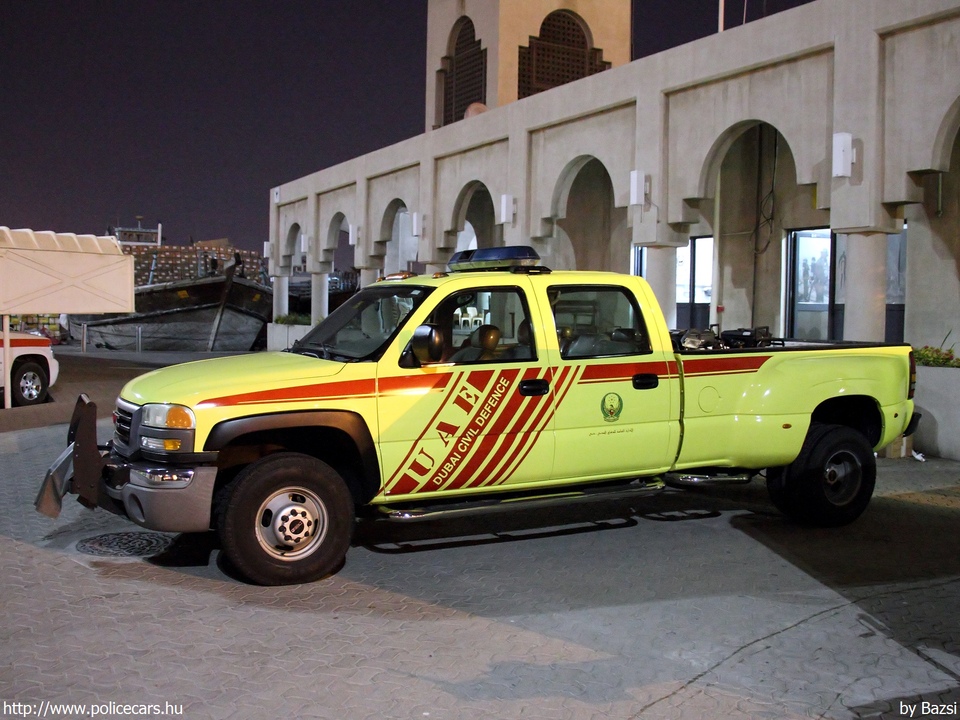GMC Sierra, fotó: Bazsi
Keywords: Egyesült Arab Emirátusok Dubai tûzoltó tûzoltóautó tûzoltóság polgári védelem