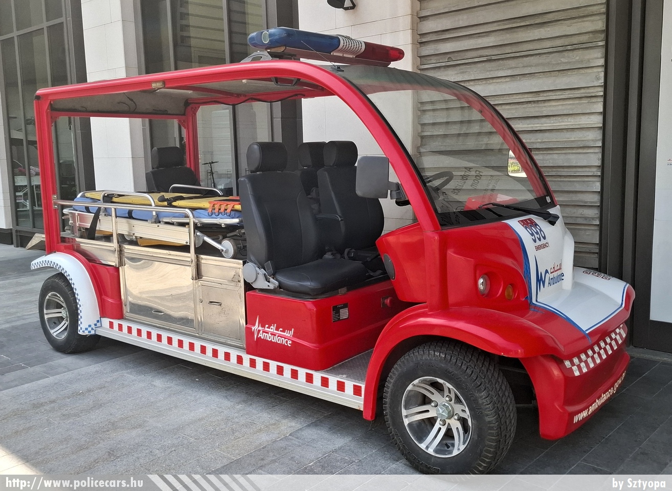 ?, fotó: Sztyopa
Keywords: Egyesült Arab Emirátusok Dubai mentő mentőautó ambulance