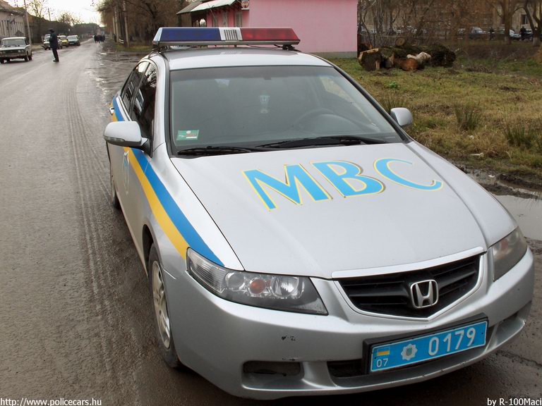 Honda Accord, fotó: R-100Maci
Keywords: ukrán Ukrajna rendőr rendőrautó rendőrség police policecar Ukraine ukrainian