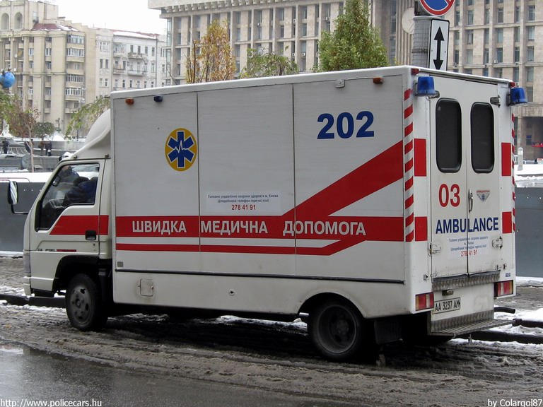 Isuzu NPR, fotó: Colargol87
Keywords: ukrán Ukrajna mentő mentőautó ambulance Ukraine ukrainian