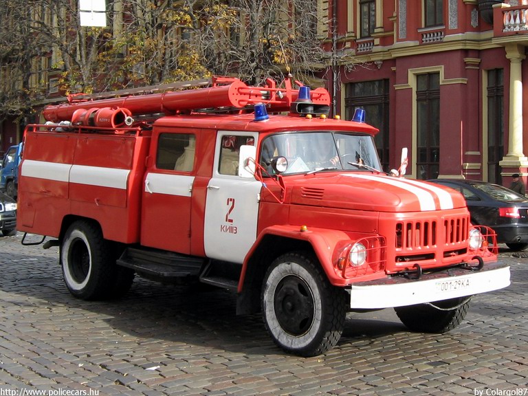 Zil 130, fotó: korij
Keywords: ukrán Ukrajna tûzoltó tûzoltóautó tûzoltóság fire firetruck Ukraine ukrainian