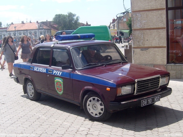 Lada VAZ 2107, fotó: balzolt007
Keywords: ukrán Ukrajna rendőr rendőrautó rendőrség police policecar Ukraine ukrainian