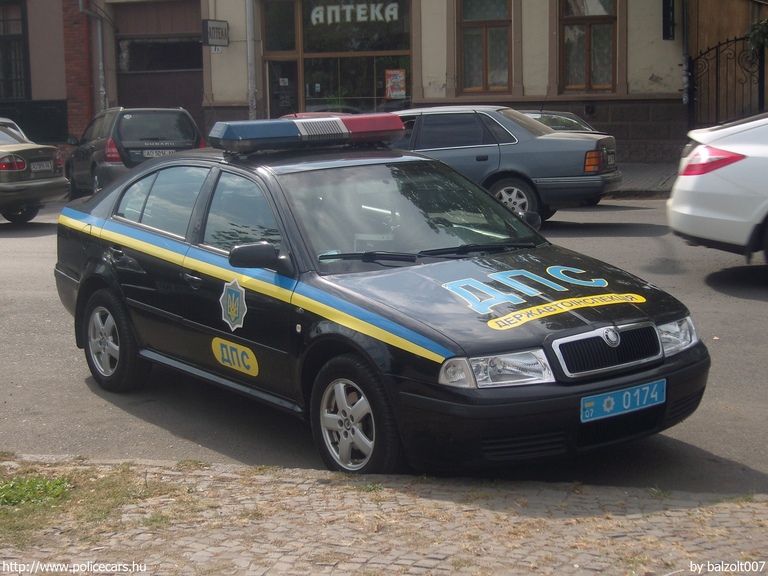 Skoda Octavia, fotó: balzolt007
Keywords: ukrán Ukrajna rendőr rendőrautó rendőrség 0174 police policecar Ukraine ukrainian