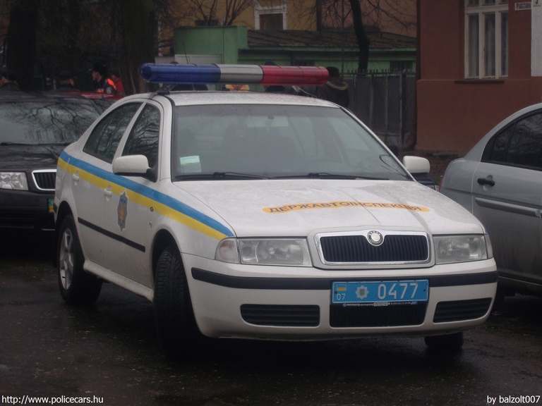 Skoda Octavia, fotó: balzolt007
Keywords: ukrán Ukrajna rendőr rendőrautó rendőrség 0477 police policecar Ukraine ukrainian