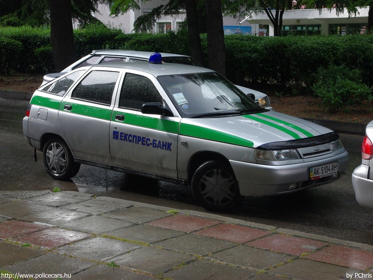 Lada VAZ 2112, fotó: PChris
Keywords: ukrán Ukrajna AK5104AH Ukraine ukrainian