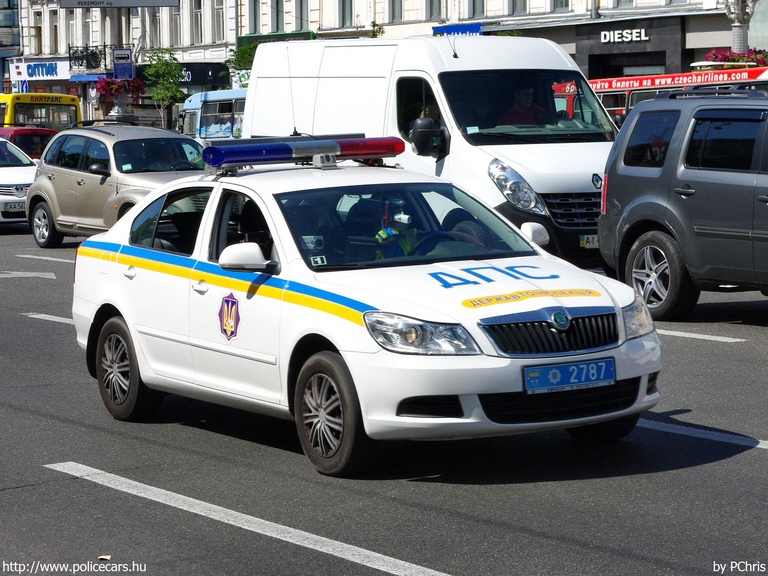 Skoda Octavia II facelift, fotó: PChris
Keywords: ukrán Ukrajna rendőr rendőrautó rendőrség police policecar Ukraine ukrainian
