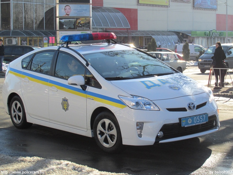 Toyota Prius, fotó: balzolt007
Keywords: rendőr rendőrség rendőrautó ukrán Ukrajna police policecar Ukraine ukrainian