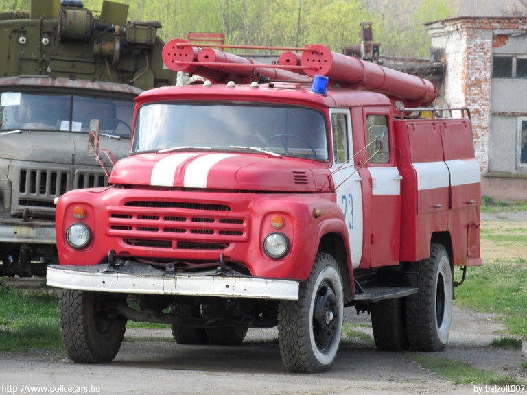 ZIL 130 AC-40, fotó: balzolt007
Keywords: ukrán Ukrajna tûzoltó tûzoltóautó tûzoltóság fire firetruck Ukraine ukrainian