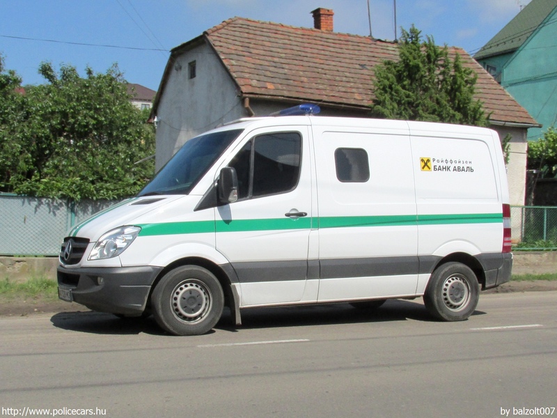 Mercedes-Benz Sprinter II facelift, fotó: balzolt007
Keywords: ukrán Ukrajna Ukraine ukrainian