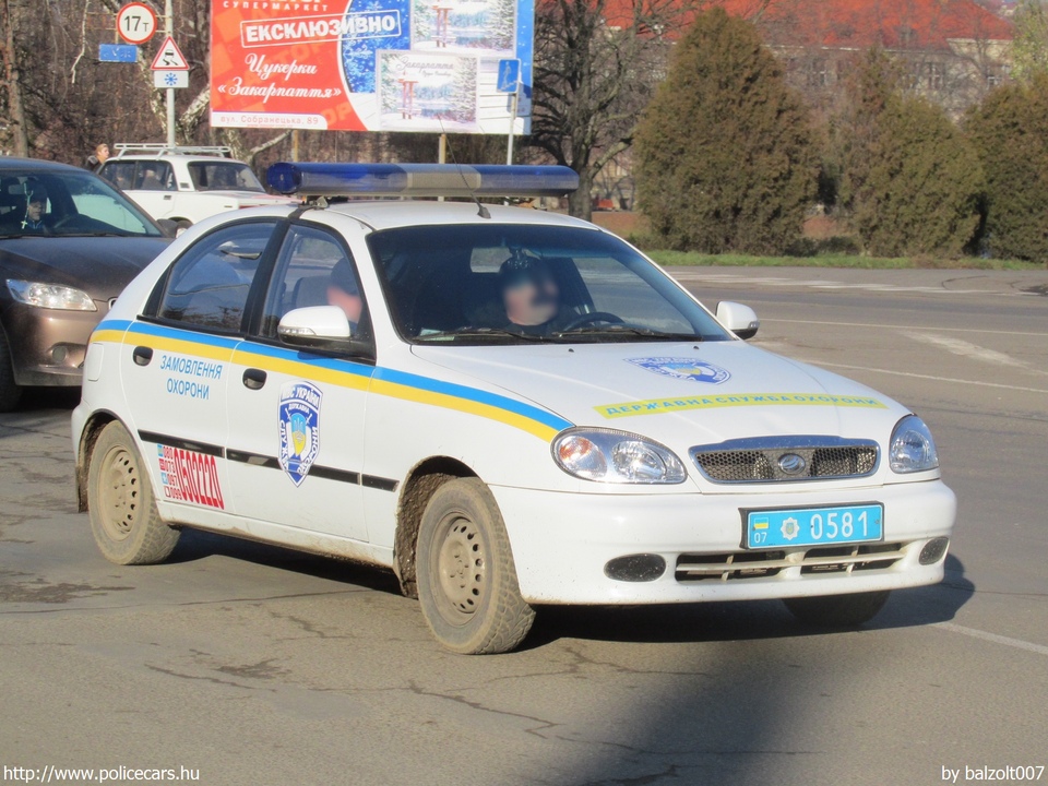 ZAZ (Daewoo) Lanos, fotó: balzolt007
Keywords: ukrán Ukrajna rendőr rendőrautó rendőrség Ukraine ukrainian police policecar
