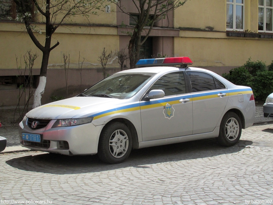 Honda Accord, fotó: balzolt007
Keywords: ukrán Ukrajna rendőr rendőrautó rendőrség Ukraine ukrainian police policecar