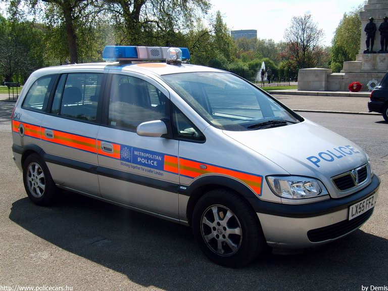 Vauxhall Zafira, fotó: Demis
Keywords: angol anglia egyesült királyság rendőr rendőrautó rendőrség