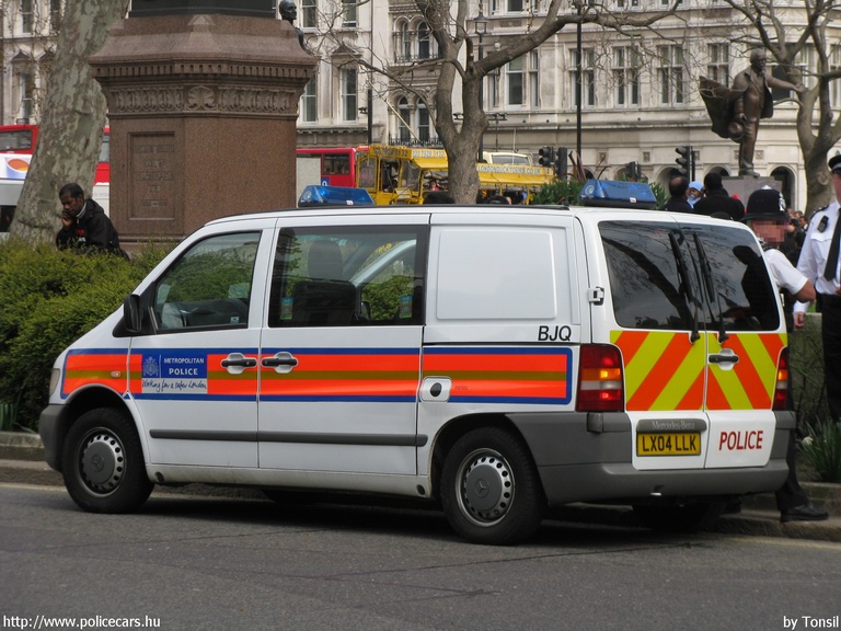 Mercedes Vito, fotó: Tonsil
Keywords: angol anglia egyesült királyság rendőr rendőrautó rendőrség