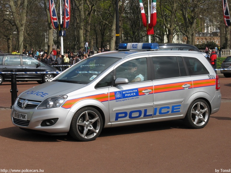 Vauxhall Zafira, fotó: Tonsil
Keywords: angol anglia egyesült királyság rendőr rendőrautó rendőrség