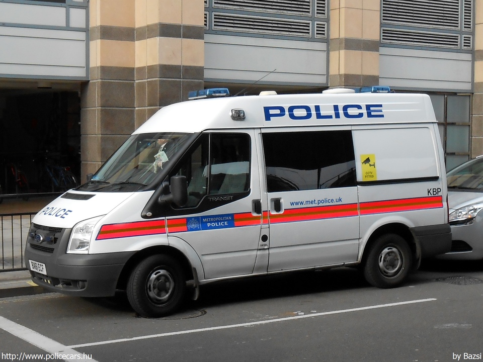 Ford Transit, fotó: Bazsi
Keywords: angol Anglia rendőr rendőrautó rendőrség