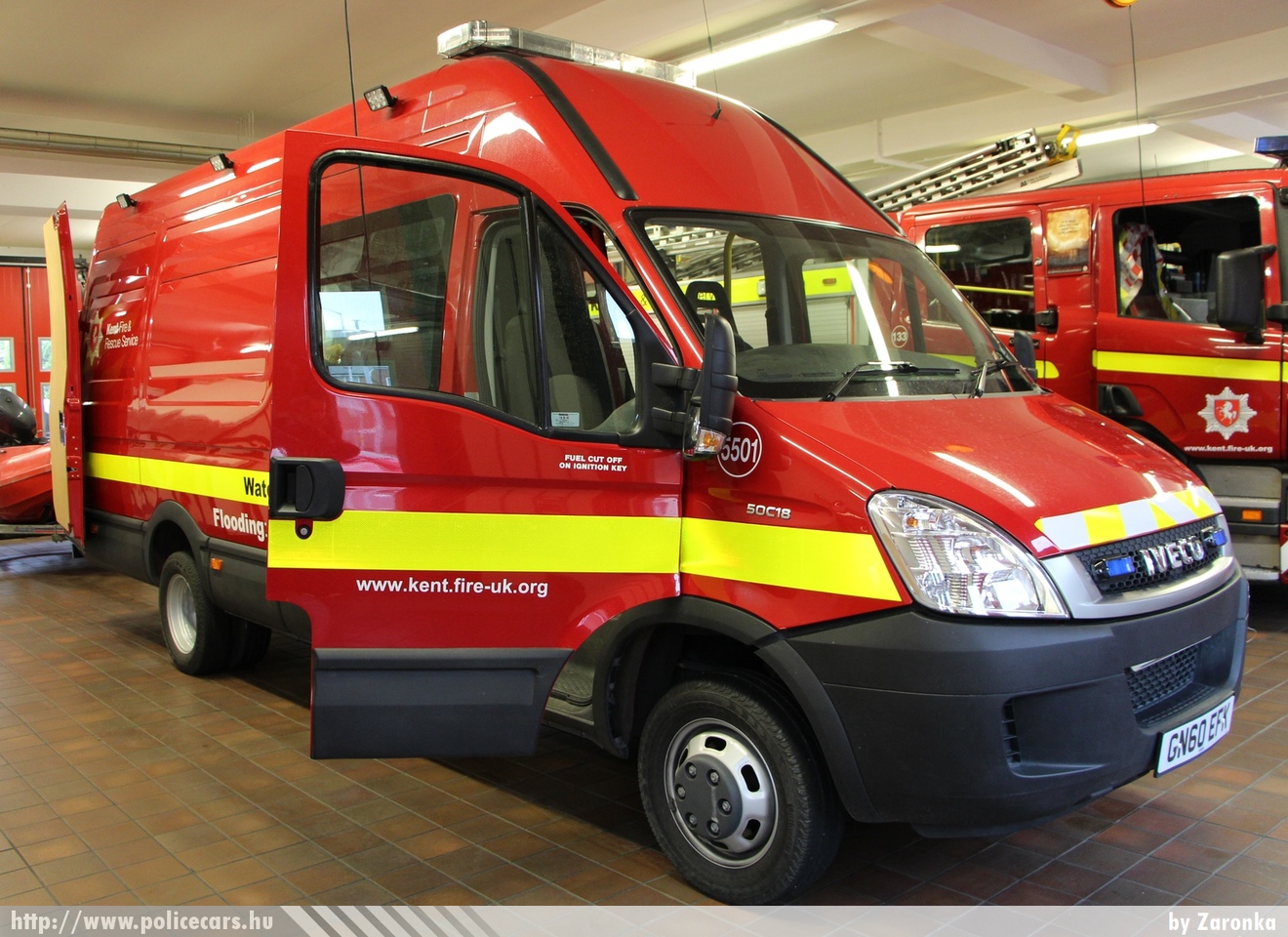 Iveco TurboDaily 50C18, fotó: Zaronka
Keywords: angol Anglia tûzoltó tûzoltóautó tûzoltóság fire firetruck United Kingdom