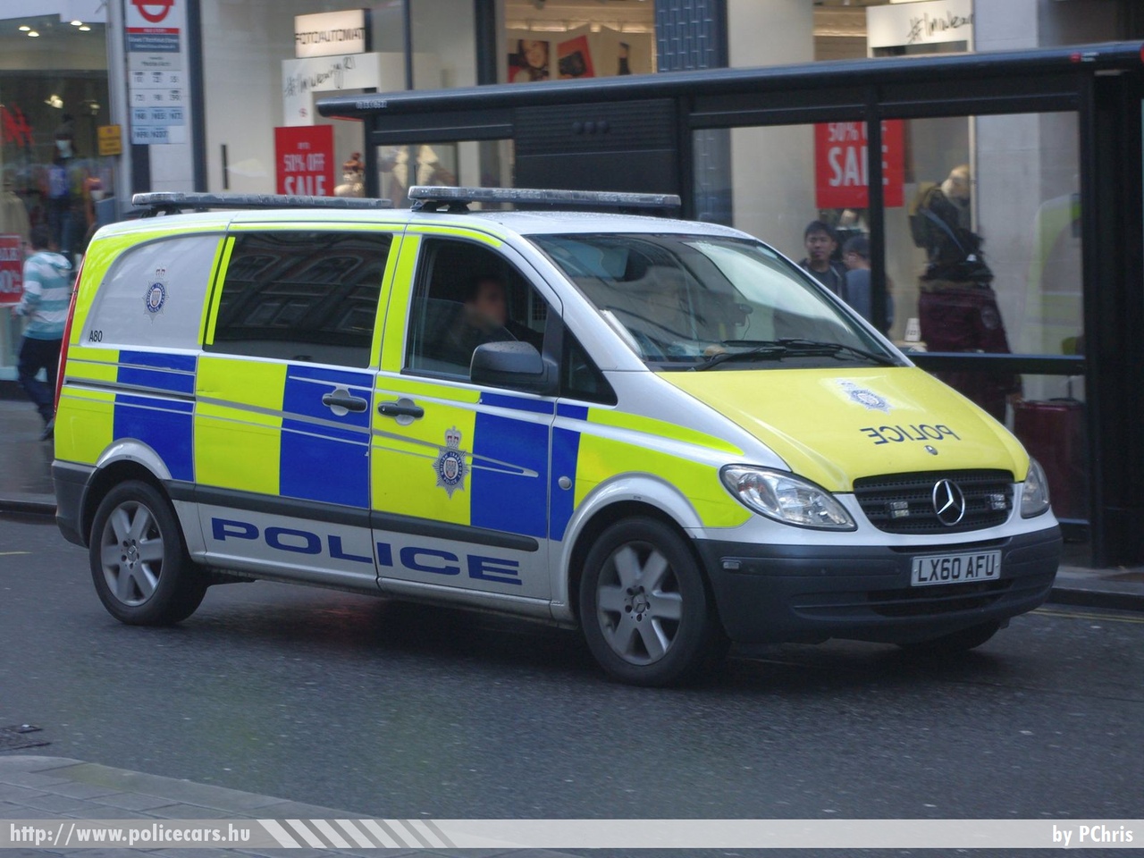 Mercedes-Benz Vito, fotó: PChris
Keywords: angol Anglia rendőr rendőrautó rendőrség english England police policecar