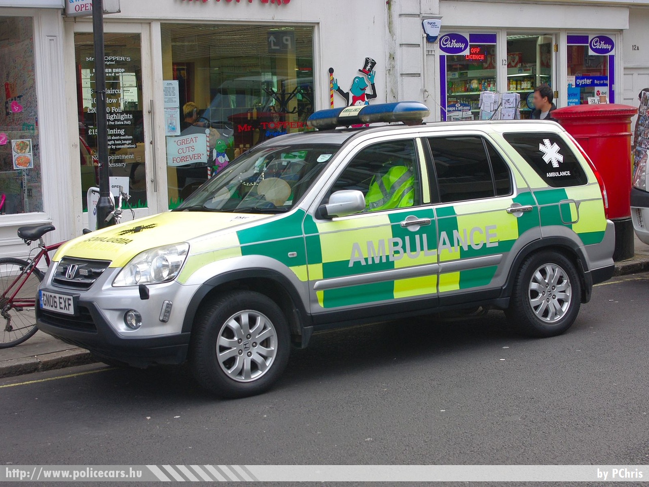 Honda CR-V, fotó: PChris
Keywords: angol Anglia mentő mentőautó ambulance United Kingdom