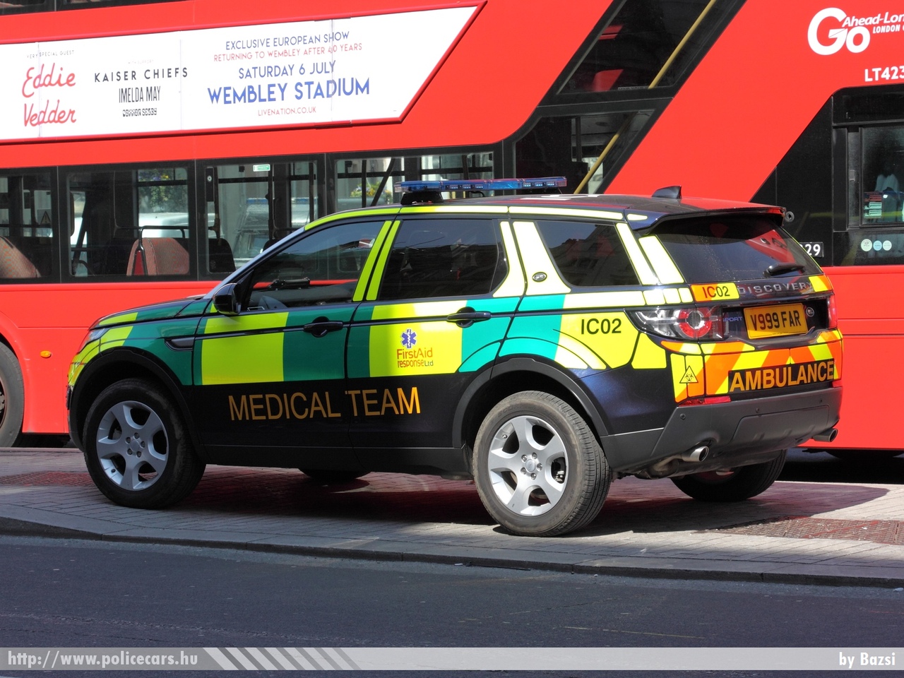 Land Rover Discovery, fotó: Bazsi
Keywords: angol anglia egyesült királyság mentő mentőautó England united kingdom ambulance