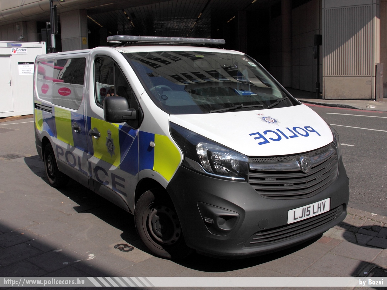 Vauxhall Vivaro, fotó: Bazsi
Keywords: angol Anglia rendőr rendőrautó rendőrség english England police policecar