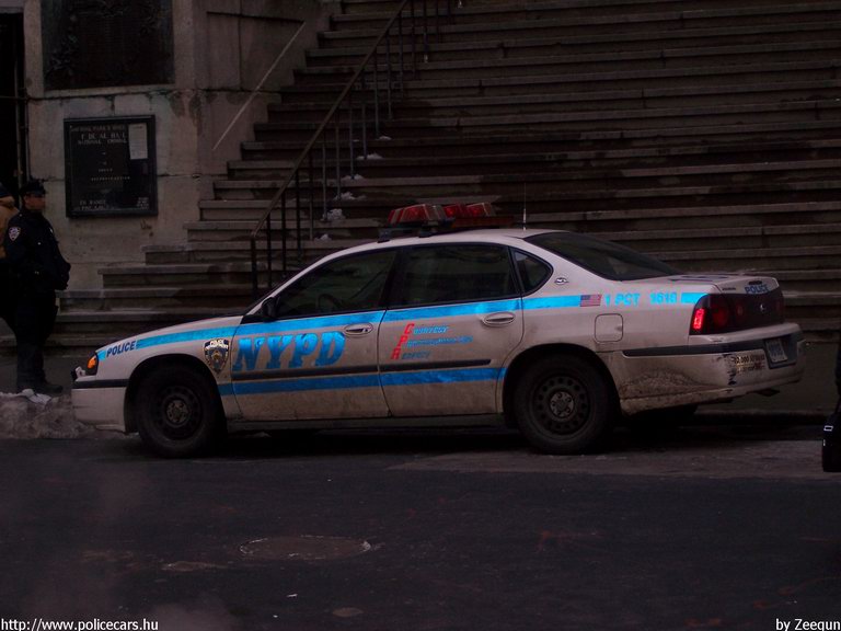 Chevrolet Impala, fotó: Zeegun
Keywords: USA Amerikai Egyesült Államok rendőr rendőrautó rendőrség nypd