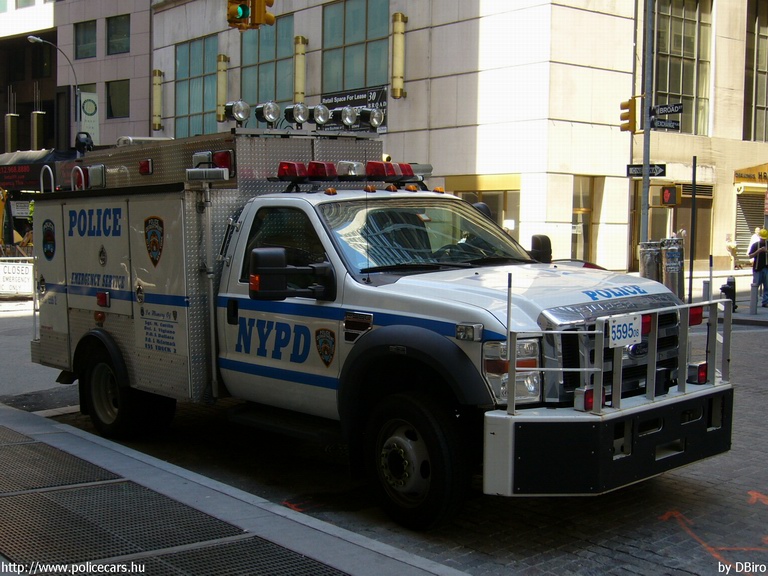 Ford Super Duty F-450, fotó: DBiro
Keywords: USA Amerikai Egyesült Államok rendőr rendőrautó rendőrség nypd