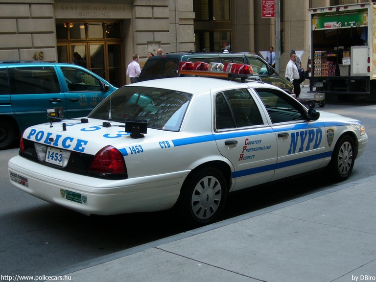 Ford Crown Victoria, fotó: DBiro
Keywords: USA Amerikai Egyesült Államok rendőr rendőrautó rendőrség nypd