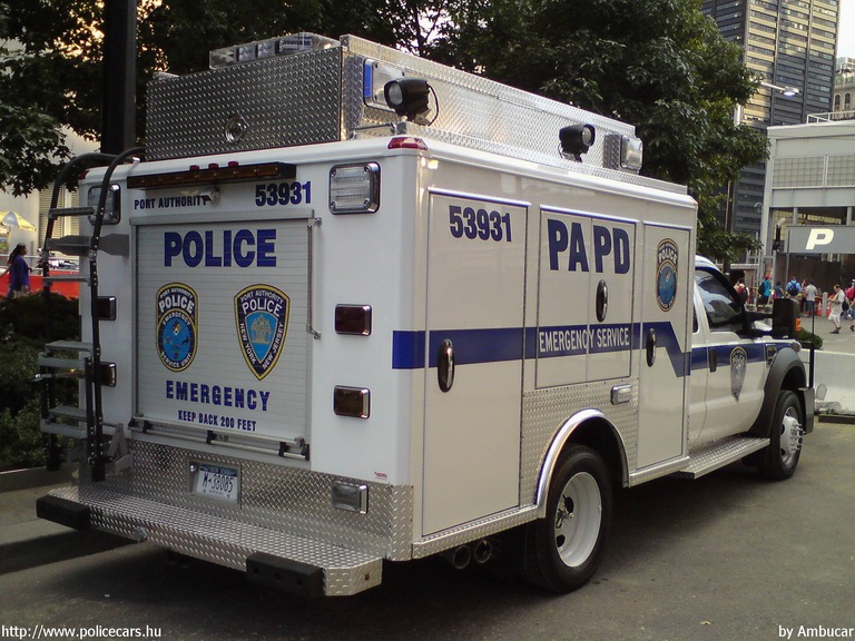 Ford F-550, fotó: Ambucar
Keywords: USA Amerikai Egyesült Államok rendőr rendőrautó rendőrség