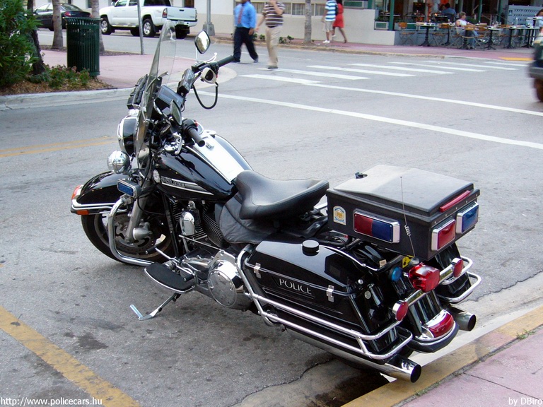 Harley-Davidson, fotó: DBiro
Keywords: USA Amerikai Egyesült Államok rendőr rendőrmotor rendőrség
