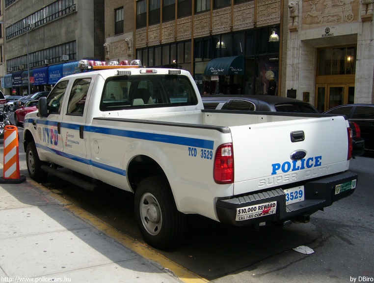 Ford F-250 Super Duty, fotó: DBiro
Keywords: USA Amerikai Egyesült Államok rendőr rendőrautó rendőrség nypd