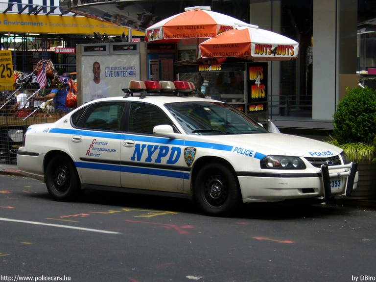 Chevrolet Impala, fotó: DBiro
Keywords: USA Amerikai Egyesült Államok rendőr rendőrautó rendőrség nypd