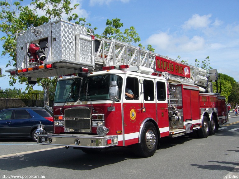 E-One Cyclone II 95ft Platform Ladder, fotó: DBiro
Keywords: tûzoltó tûzoltóság tûzoltóautó USA Amerikai Egyesült Államok