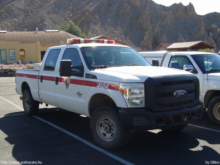 Ford F-250 Super Duty, fotó: DBiro
Keywords: USA Amerikai Egyesült Államok tûzoltó tûzoltóautó tûzoltóság