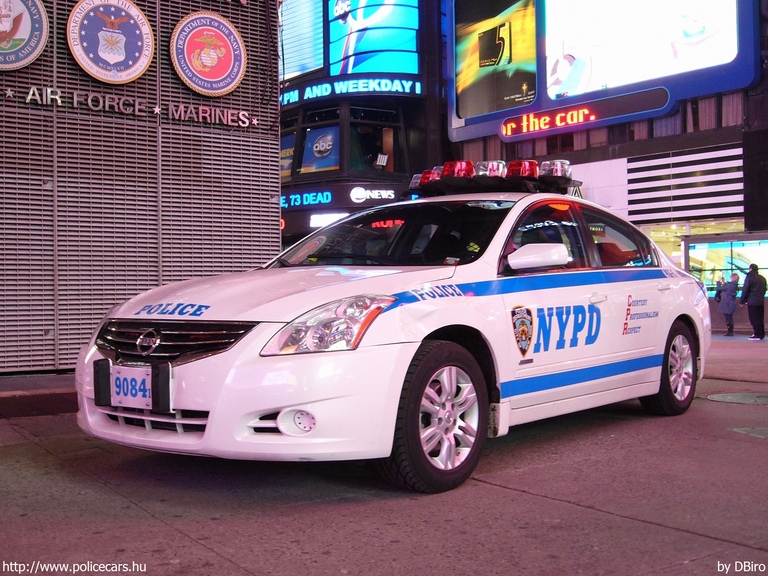 Nissan Altima Hybrid, fotó: DBiro
Keywords: USA Amerikai Egyesült Államok rendőr rendőrautó rendőrség NYPD