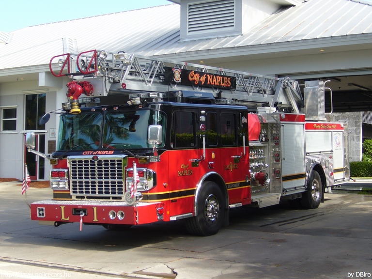 Rosenbauer Spartan Gladiator, fotó: DBiro
Keywords: USA Amerikai Egyesült Államok tûzoltó tûzoltóautó tûzoltóság