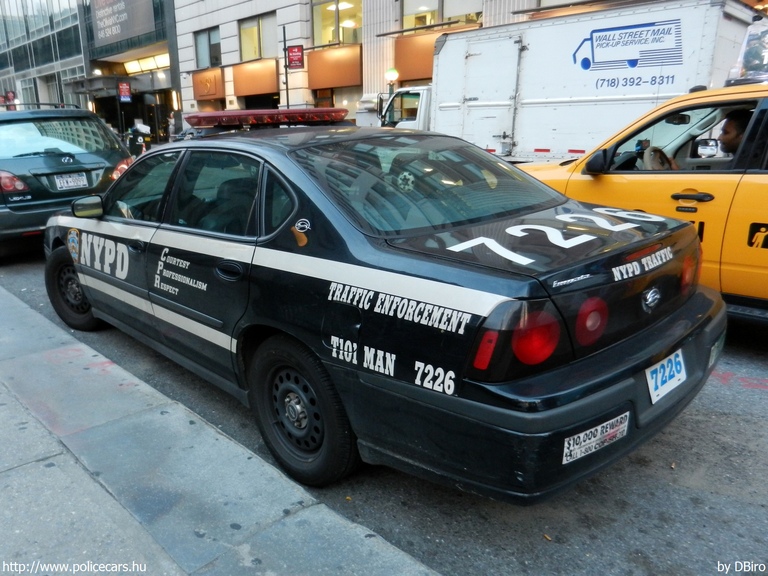 Chevrolet Impala, fotó: DBiro
Keywords: USA Amerikai Egyesült Államok rendőr rendőrautó rendőrség NYPD