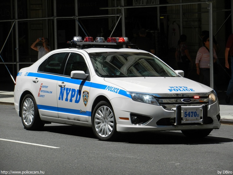 Ford Fusion Hybrid, fotó: DBiro
Keywords: USA Amerikai Egyesült Államok rendőr rendőrautó rendőrség NYPD
