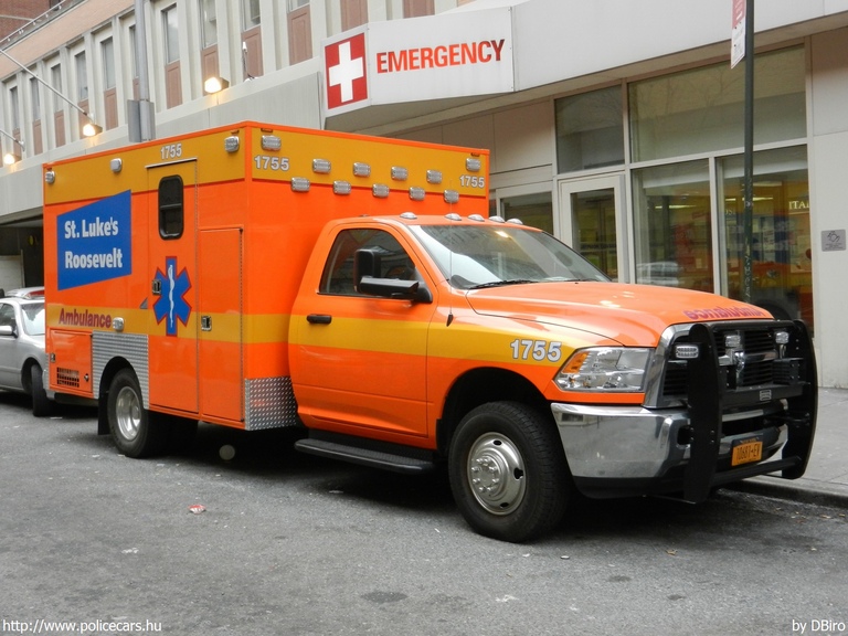 Dodge Ram 3500, fotó: DBiro
Keywords: USA Amerikai Egyesült Államok mentő mentőautó